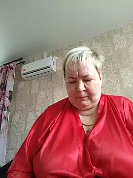 EffectFiona online show from 03-08-25, 04:01