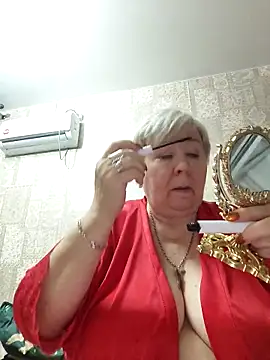 EffectFiona online show from 10-26-25, 10:47