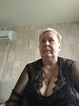 EffectFiona online show from 05-08-26, 11:48