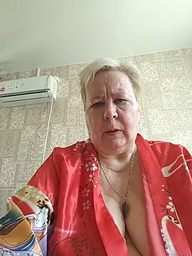 EffectFiona online show from 05-12-26, 04:31