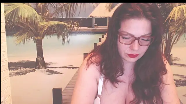 Snapshot of Queen__Natasha chatting on 04-17-26, 09:07 Queen Natasha online show from 04-17-26, 09:07