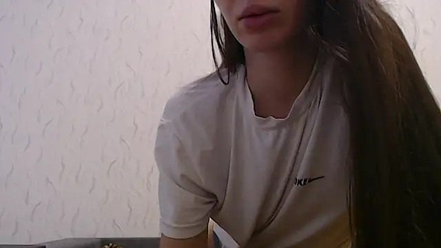 HoneyWiles online show from 01-11-26, 02:11