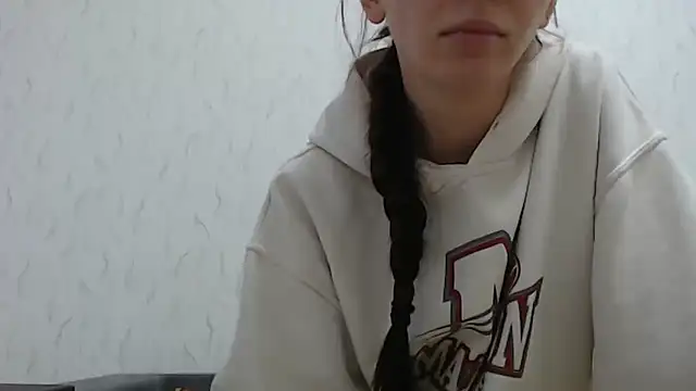 HoneyWiles online show from 01-14-26, 02:12