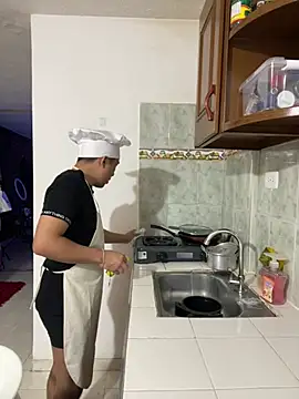 andrewmhilton  online show from 03-07-25, 02:57