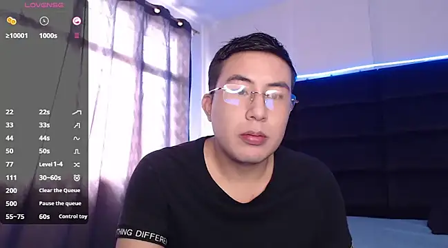 andrewmhilton  online show from 03-07-25, 07:38