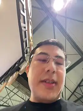 andrewmhilton  online show from 03-15-25, 12:04