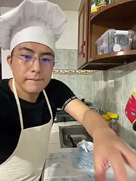 andrewmhilton  online show from 03-17-25, 04:08