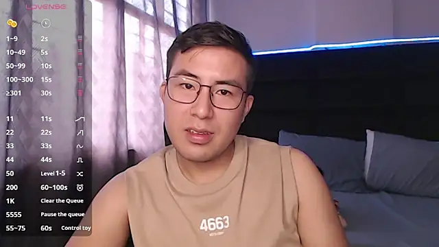 andrewmhilton  online show from 09-26-25, 04:55