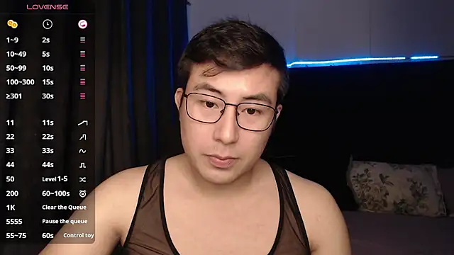 andrewmhilton  online show from 11-21-25, 05:50