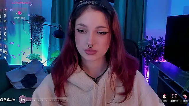 BratzieDarsie online show from 12-02-24, 05:59