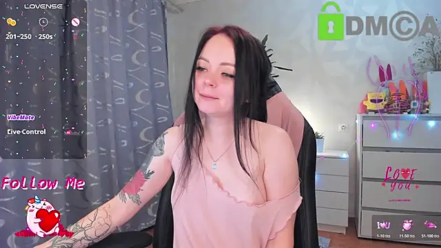 AnnyHoney  online show from 12-05-25, 08:01