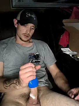 Snapshot of Midwestalpha chatting on 11-02-25, 08:39 Midwestalpha online show from 11-02-25, 08:39