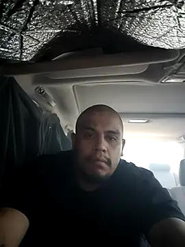 Stomps33 online show from 11-16-25, 04:23