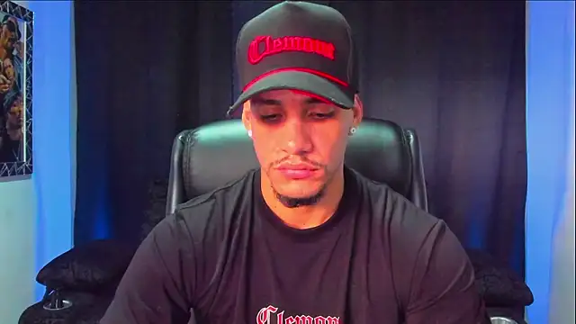 jhonnysnow17 online show from 11-30-25, 09:41