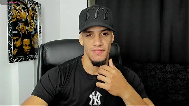 jhonnysnow17 online show from 05-05-26, 05:26