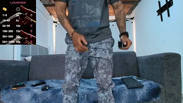 doglass costa online show from 11-19-25, 02:06