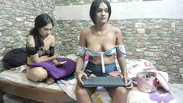 Snapshot of chicamir22 chatting on 12-24-24, 12:11 chicamir22 online show from 12-24-24, 12:11