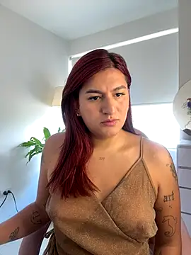 ari artis online show from 09-21-25, 04:30