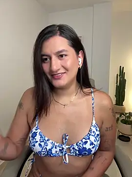 Snapshot of ari_artis chatting on 02-27-26, 10:10 ari artis online show from 02-27-26, 10:10