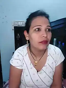 Poojabhabi101 online show from 01-02-25, 05:50