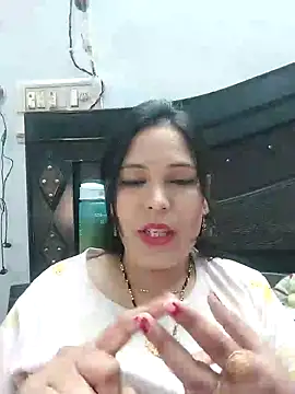 Poojabhabi101 online show from 03-01-25, 06:03