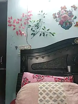 Poojabhabi101 online show from 12-04-25, 05:28