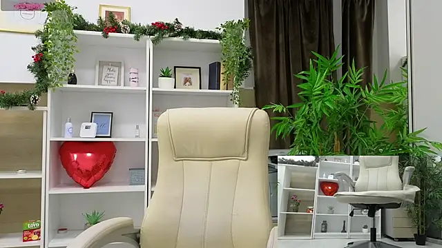 SelineSole online show from 01-03-25, 04:06