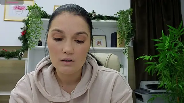 SelineSole online show from 01-05-25, 04:16