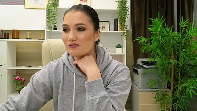 SelineSole online show from 01-15-25, 05:05