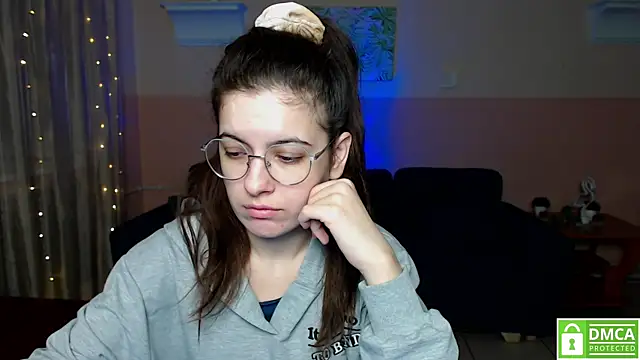 Aminabeatris online show from 02-17-25, 06:31