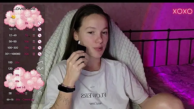 lil luna x online show from 12-10-24, 08:38