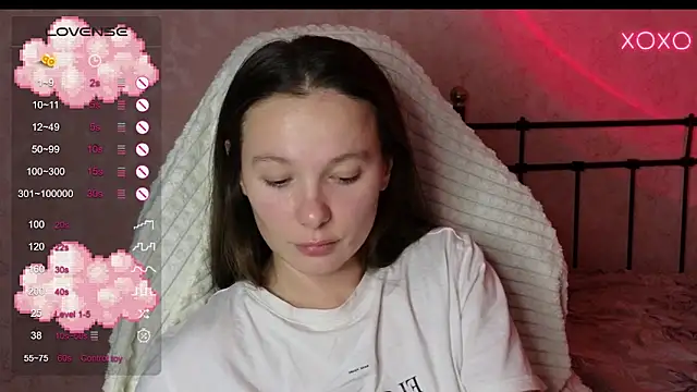 lil luna x online show from 12-15-24, 05:10