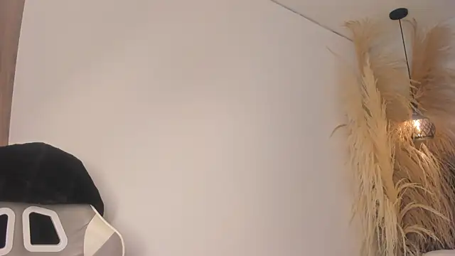 cute  cherry  online show from 06-23-26, 07:56