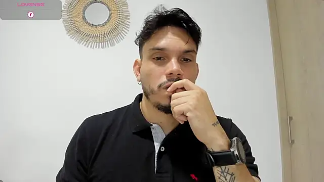 Snapshot of alejandro_stark chatting on 12-30-24, 09:48 alejandro stark online show from 12-30-24, 09:48