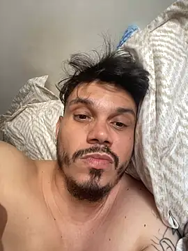 Snapshot of alejandro_stark chatting on 01-04-25, 05:58 alejandro stark online show from 01-04-25, 05:58