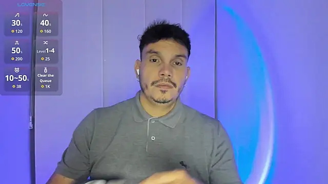 Snapshot of alejandro_stark chatting on 09-28-25, 04:18 alejandro stark online show from 09-28-25, 04:18