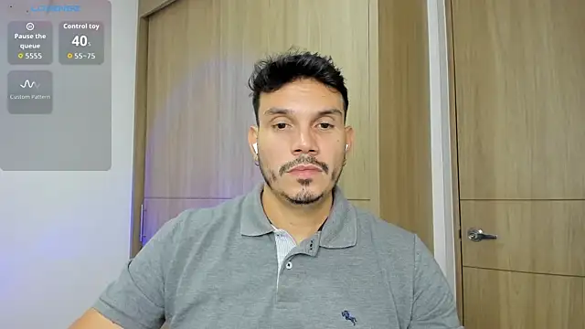 Snapshot of alejandro_stark chatting on 10-01-25, 11:11 alejandro stark online show from 10-01-25, 11:11