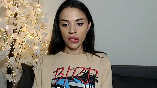 Mika Gold online show from 10-11-25, 10:36