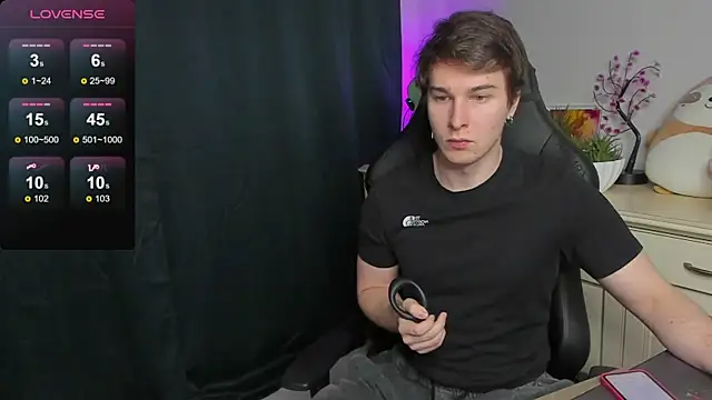 Vincent Strong online show from 10-12-25, 08:57