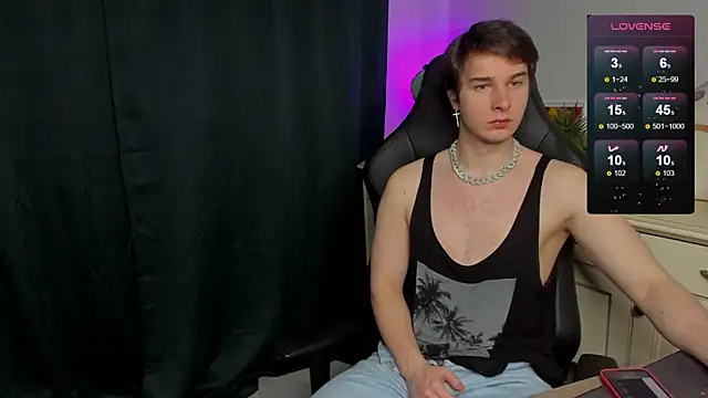 Vincent Strong online show from 10-18-25, 07:53