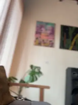 GigiiStone online show from 10-11-25, 04:16