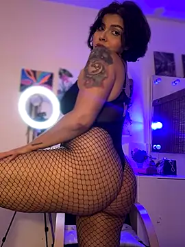 GigiiStone online show from 10-12-25, 05:01