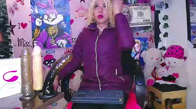 Snapshot of flaquita_corall chatting on 03-11-25, 03:59 flaquita corall online show from 03-11-25, 03:59
