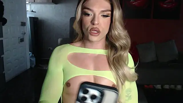 allifit01 online show from 06-25-26, 01:59
