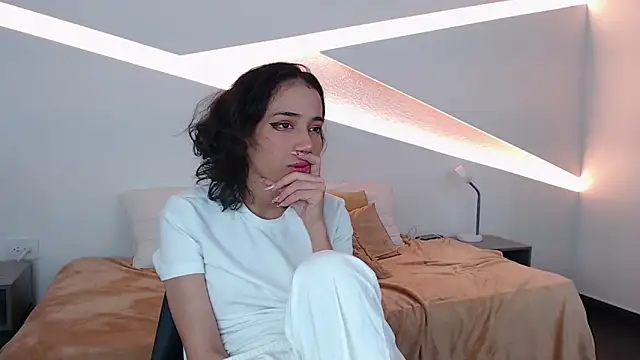 Snapshot of hot_little_bunny chatting on 12-05-24, 11:29 hot little bunny online show from 12-05-24, 11:29