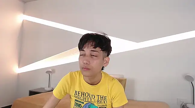 Snapshot of hot_little_bunny chatting on 01-16-25, 08:57 hot little bunny online show from 01-16-25, 08:57