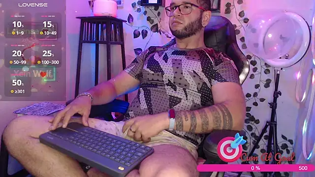 Xein WoIf online show from 02-12-26, 01:11