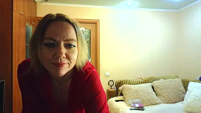 YourQueenX online show from 04-02-26, 05:05