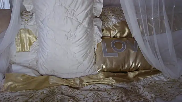 Mia-Montal777 online show from 03-12-25, 03:40