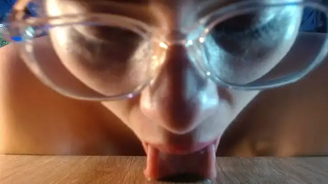 DaMikaela  online show from 10-19-25, 02:40